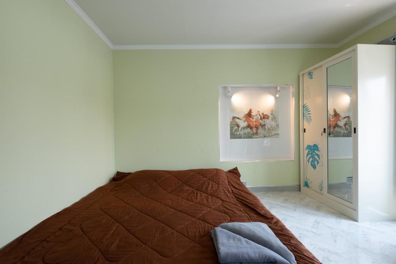 Feel Like Home แบบบ้านบ้าน Talat Amphoe Nakhon Chai Si Exteriör bild
