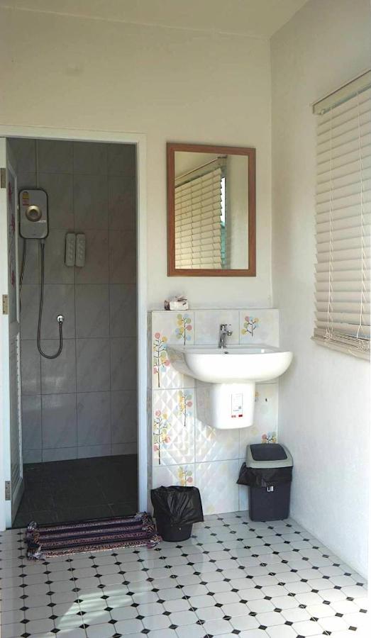 Feel Like Home แบบบ้านบ้าน Talat Amphoe Nakhon Chai Si Exteriör bild